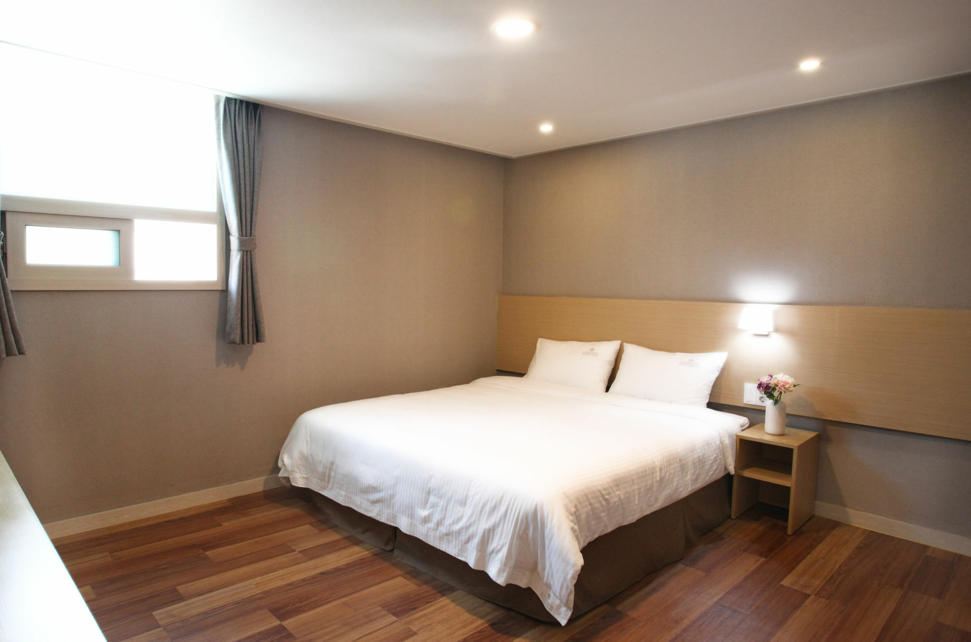Business Hotel Haeundae S Pusan Zewnętrze zdjęcie